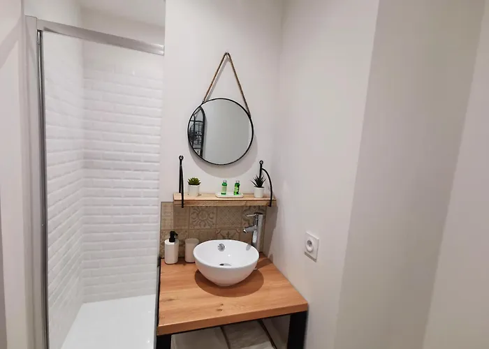 Nuit Etoilee مْواساك